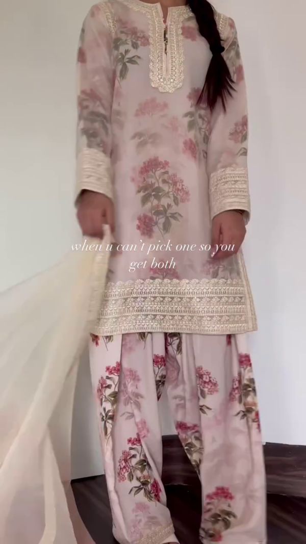 Floral Printed V Neck Pure Cotton Straight Kurta With Trousers & Dupatta - Image 3