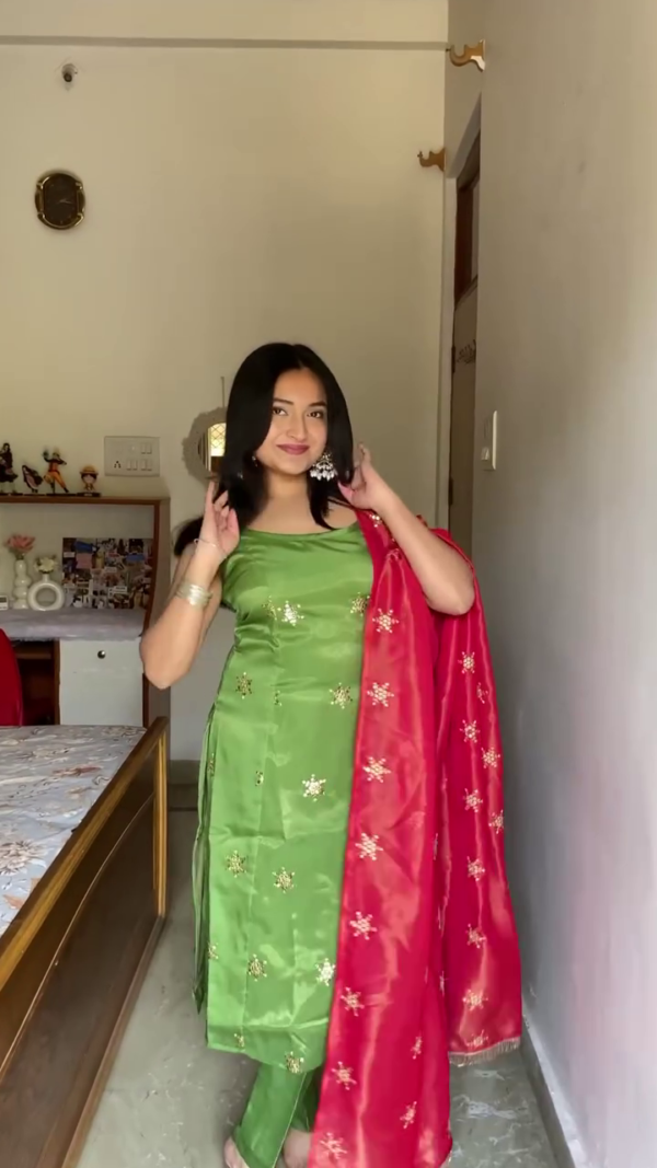 Embroidery Sharara set - Image 5