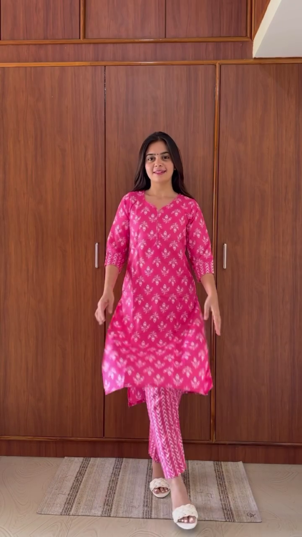 Graceful Kurtis For Women - Image 4