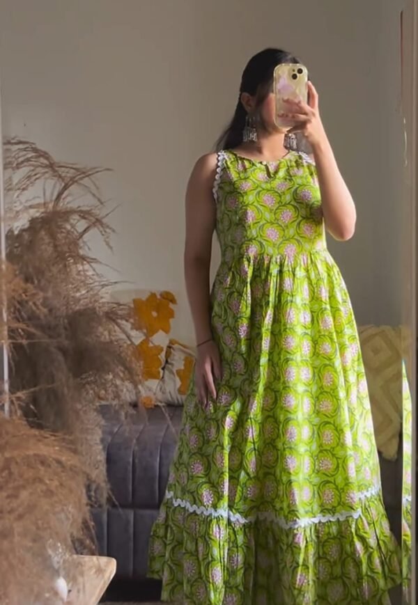 Sleeveless Cotton Kurta Set