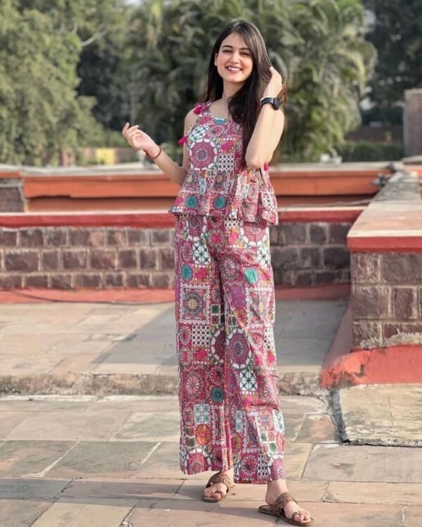 Pretty Fashionista Women Top & Bottom Sets