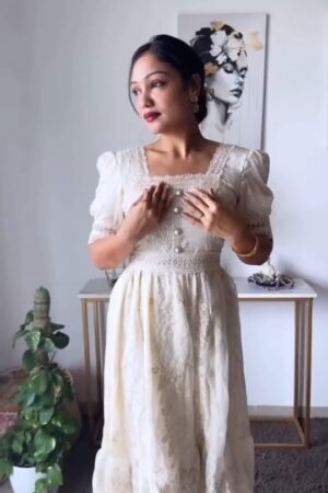 Vintage Cream Lace Midi Dress with Pearl Detailing