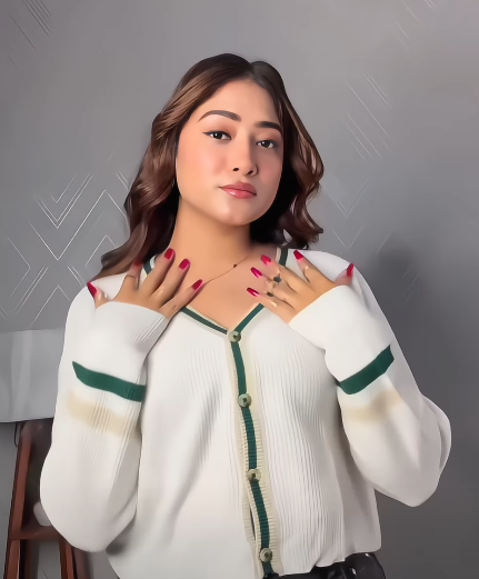 Confident Elegance in Red - Image 4