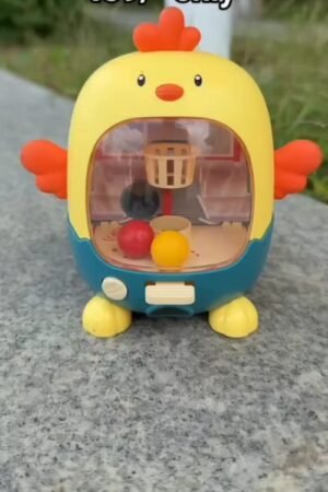 Cute Chick-Themed Mini Capsule Toy Machine