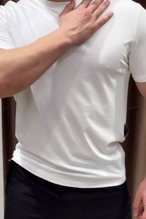 Men White 4-Way Stretch Wrinkle-Free T-shirt