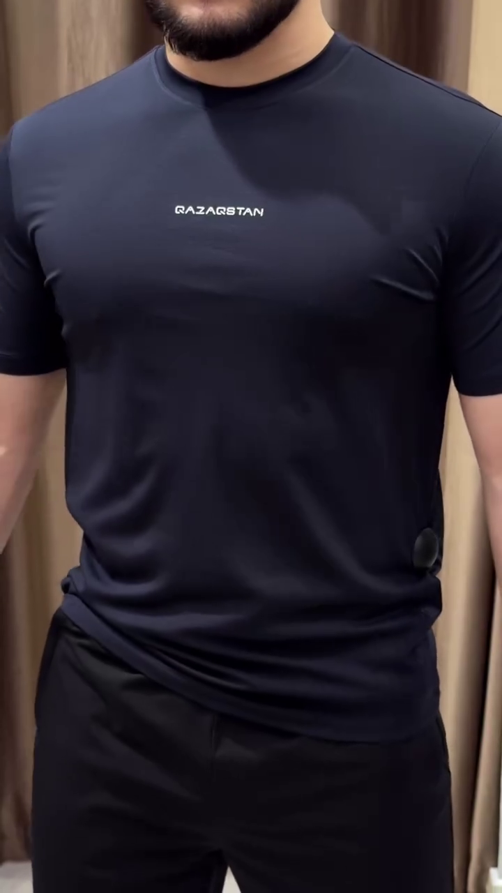Men White 4-Way Stretch Wrinkle-Free T-shirt - Image 3