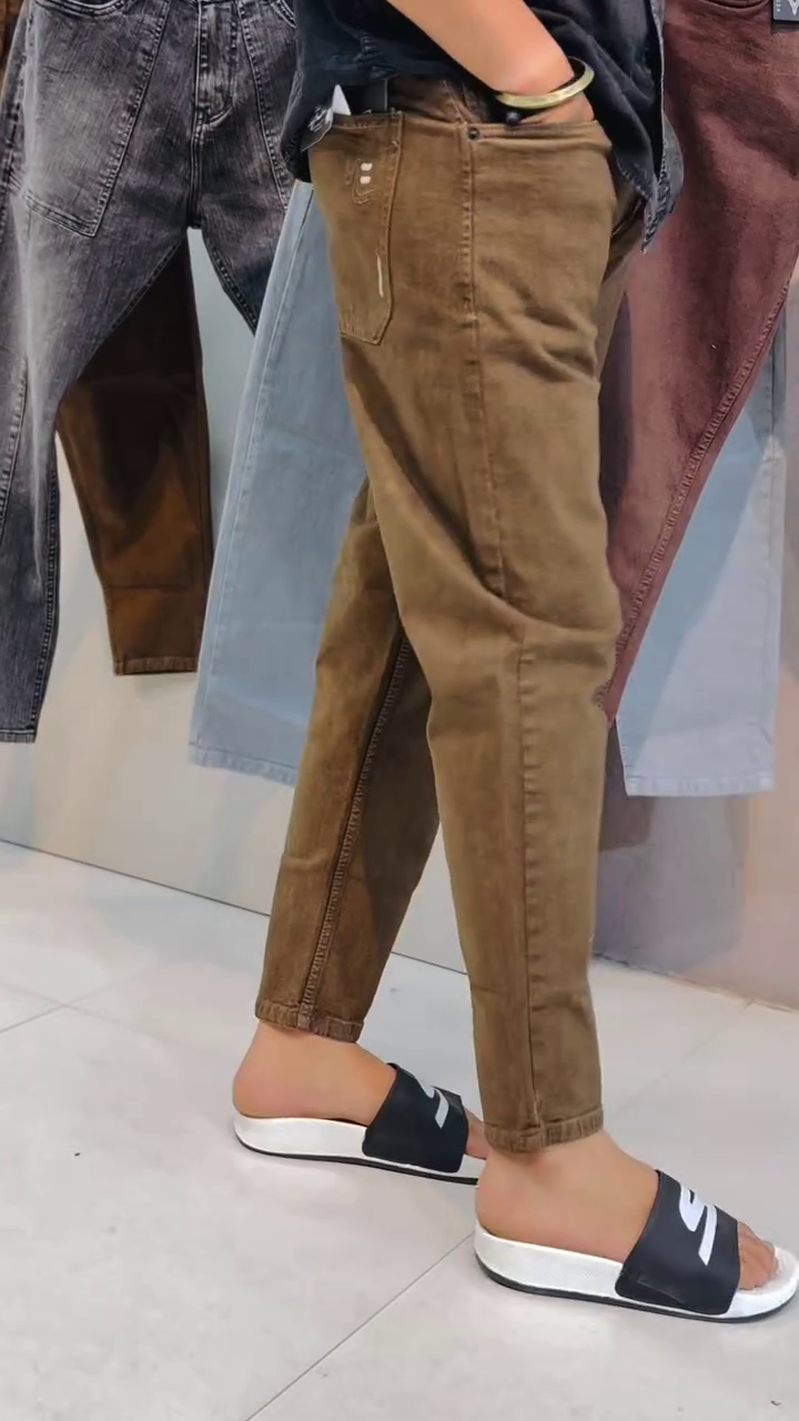 Men Comfort Baggy Fit Jeans - Image 12