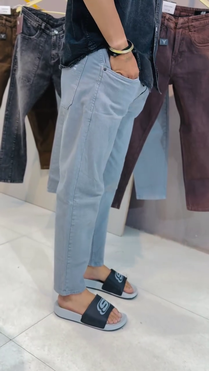 Men Comfort Baggy Fit Jeans - Image 11