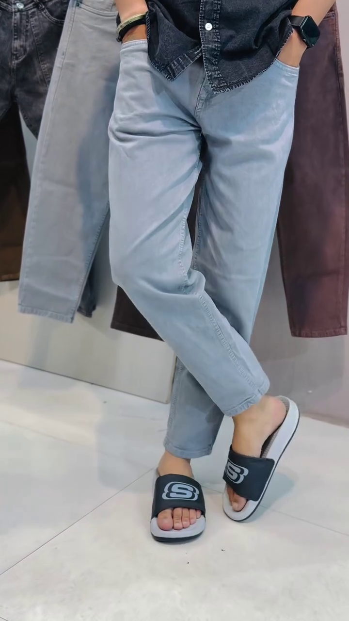 Men Comfort Baggy Fit Jeans - Image 8