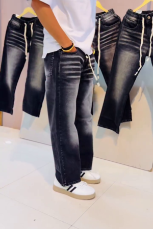 Men Wide Leg Mid-Rise Light Fade Jeans