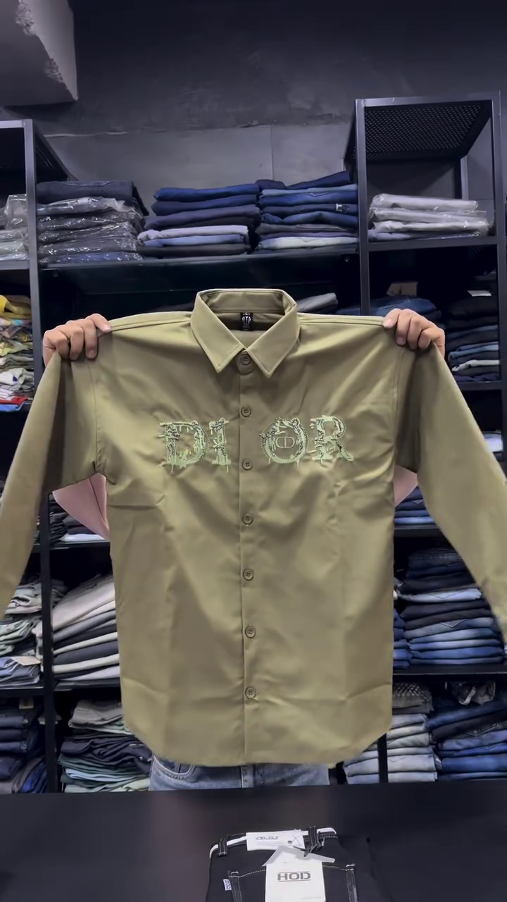 Pure Cotton Relaxed Fit Graphic Printed Casual Shirt - Image 5