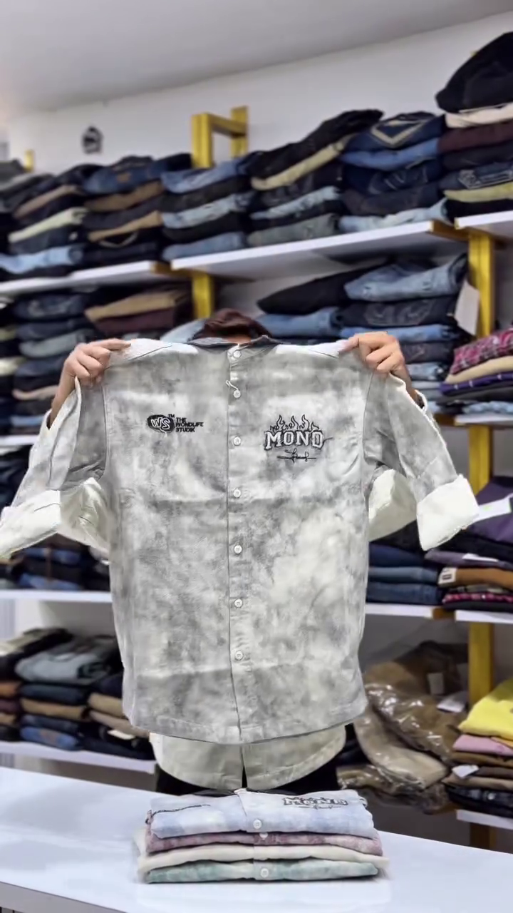 Men Abstract Printed Spread Collar Cotton Casual Shirt