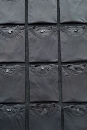 Men Grey Drop-Shoulder Sleeves T-shirt